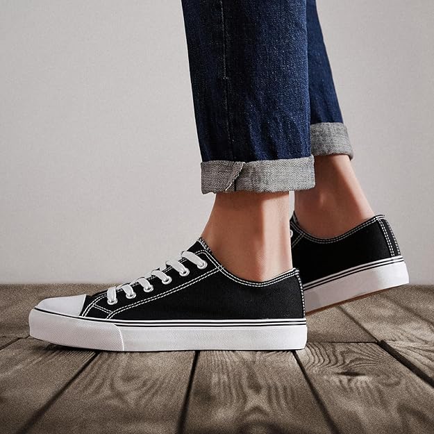 Men's Low Top Canvas Sneakers